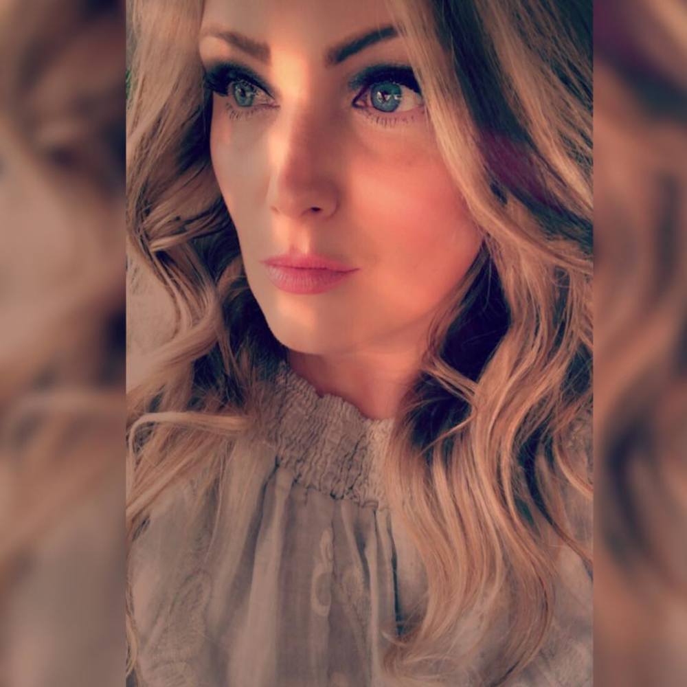 Meet your Posher, Jenn